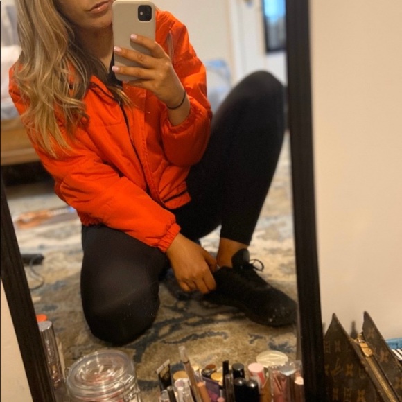 Meet your Posher, Jessica - Picture 6 of 14